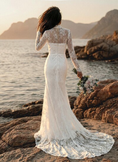 Trumpet/Mermaid Illusion Neck Vintage Lace Wedding Dresses With Long Sleeves