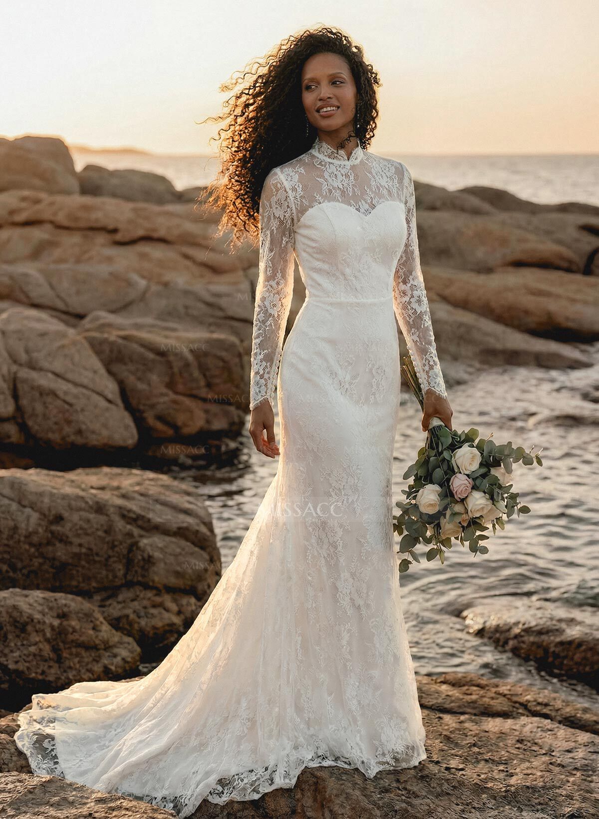 Trumpet/Mermaid Illusion Neck Vintage Lace Wedding Dresses With Long Sleeves