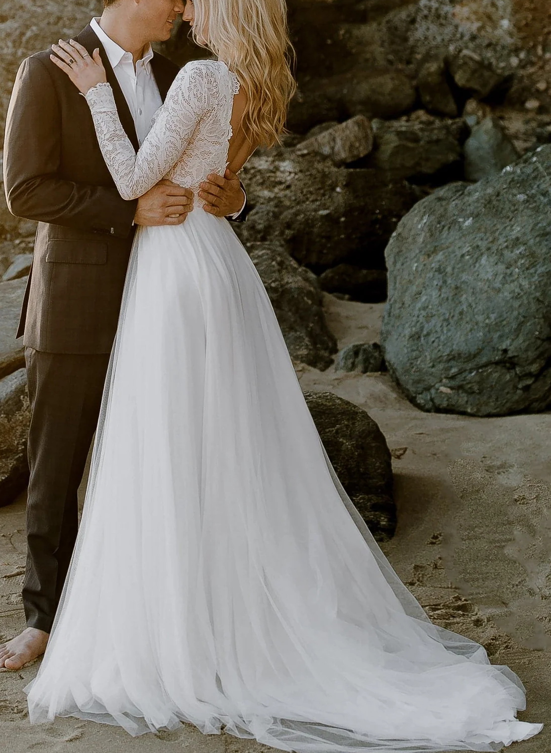 Boho Lace Tulle A-Line Wedding Dresses With Long Sleeves