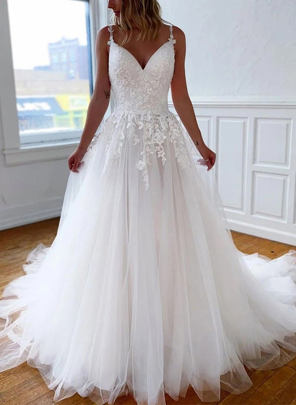A-Line V-Neck Sleeveless Vintage Tulle Wedding Dresses With Appliques Lace