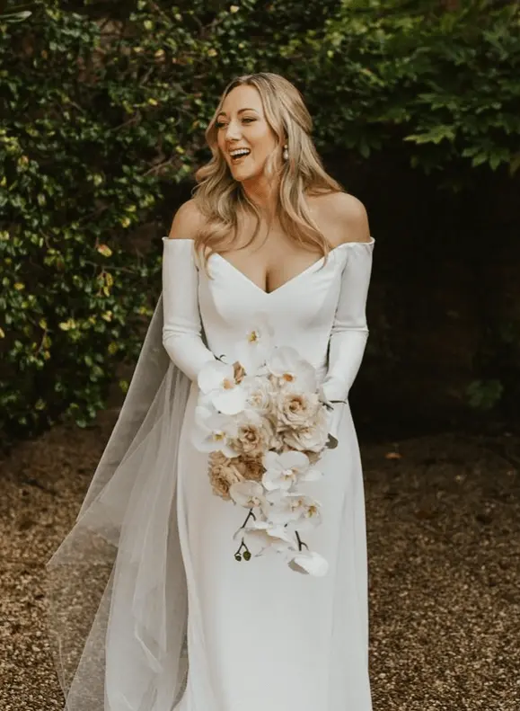 Long Sleeves Off-The-Shoulder A-Line Elastic Satin Wedding Dresses - Missacc