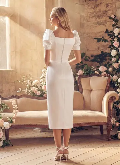 Minimalist Reception Square Neckline Satin Sheath Wedding Dresses With Short Sleeves