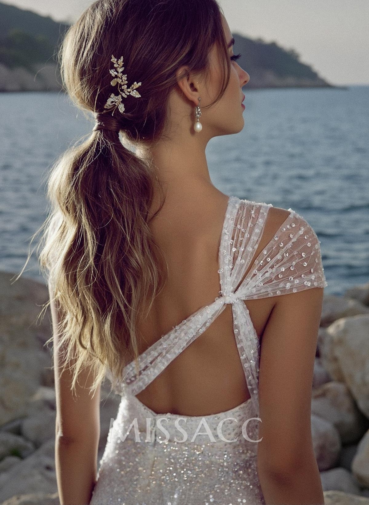 Sheath One-Shoulder Sleeveless Sweep Train Sequined Wedding Dresses With Split Front Sheath One-Shoulder Sleeveless Sweep Train Sequined Wedding Dresses With Split Front