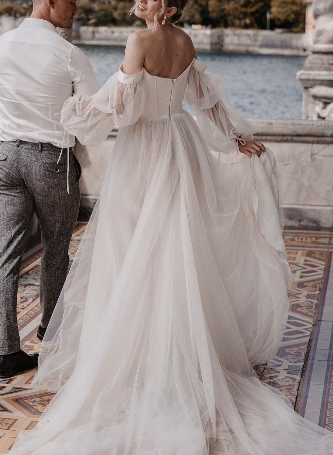 Boho Tulle Off-The-Shoulder Long Sleeves A-Line Wedding Dresses