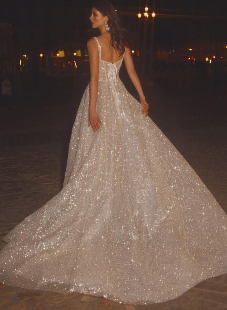 Sparkly Sequined A-Line Square Neckline Wedding Dresses