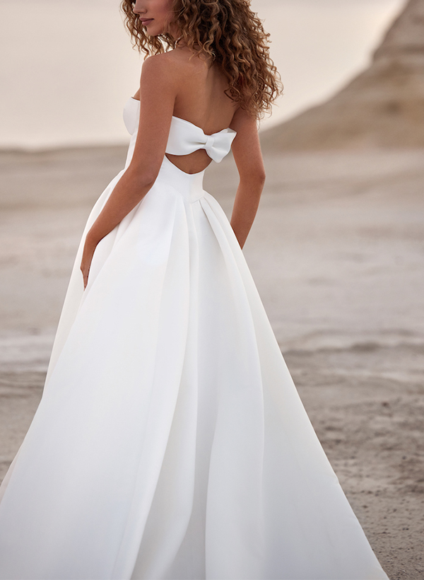 Simple Strapless Satin A-Line Wedding Dresses With Bow(s)/Pleated