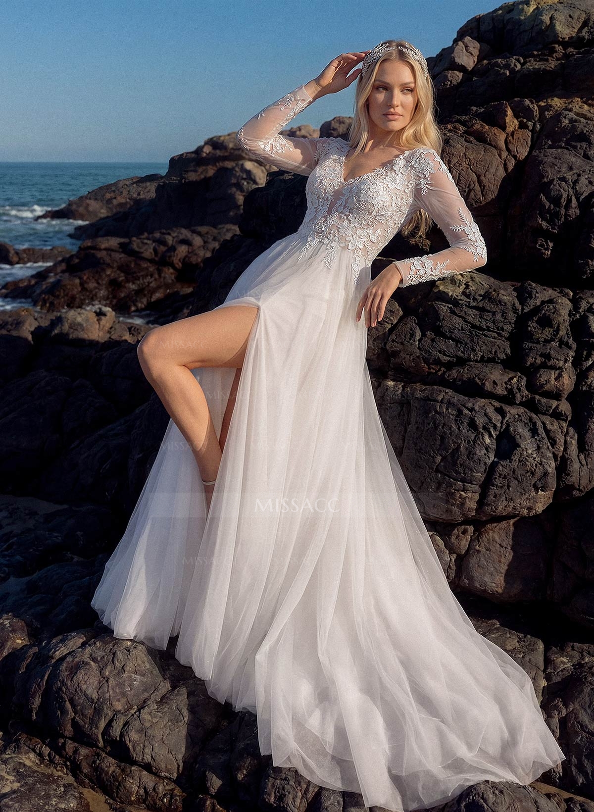 A-Line V-Neck Long Sleeves Lace/Tulle Wedding Dresses With Split Front