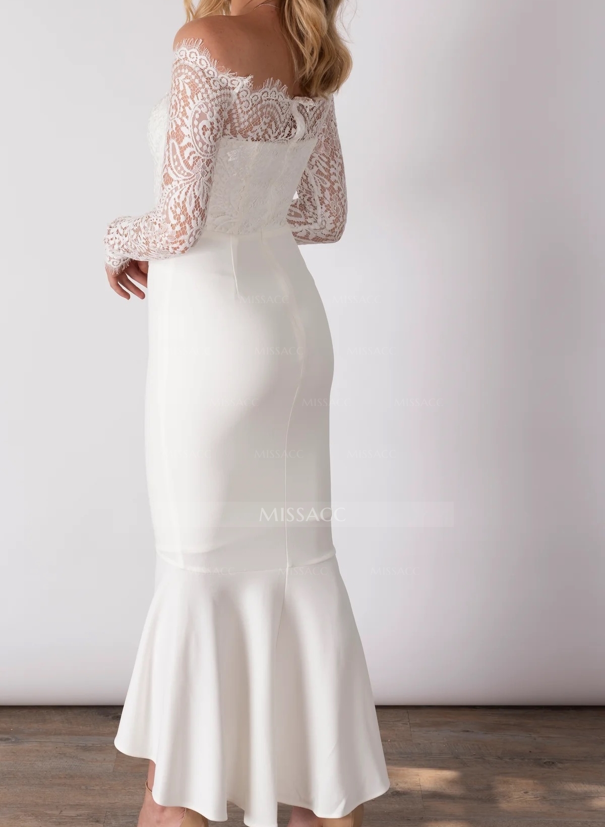 Boho Lace Mermaid Off-The-Shoulder Wedding Dresses With Long Sleeves