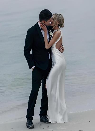 Beach Open Back Sleeveless Floor-Length Silk Like Satin Wedding Dresses