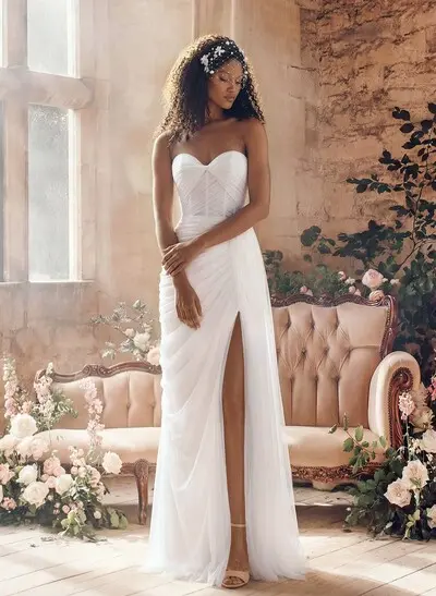 Sheath/Column Sweetheart Tulle Wedding Dresses With Split Front