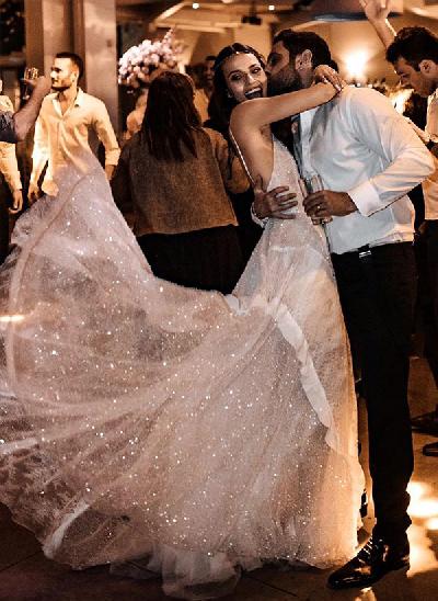 Boho Sequin V-Neck Sleeveless Sweep Train Wedding Dresses With Lace