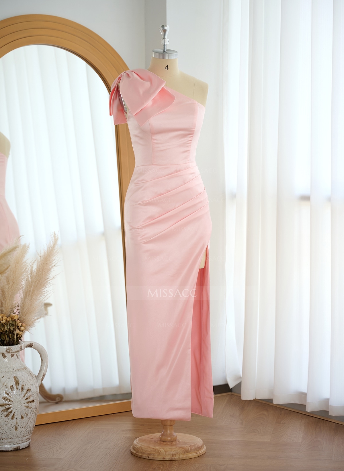 One-Shoulder Sheath/Column Satin Bridesmaid Dresses With Bow