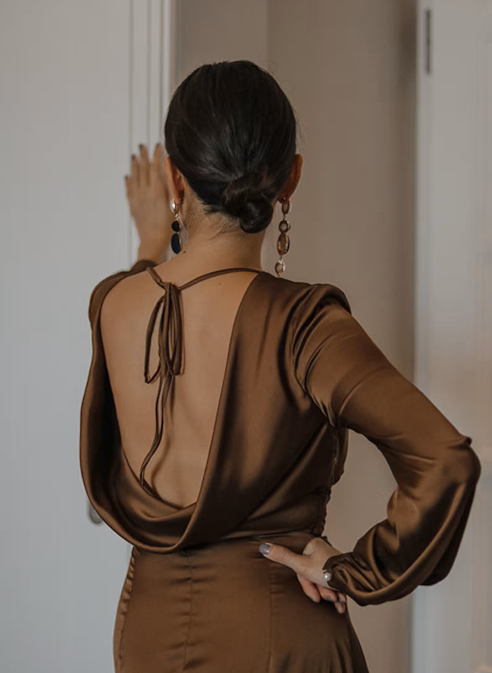 Simple Elegant Cowl Back Satin Evening Dresses With Long Sleeves