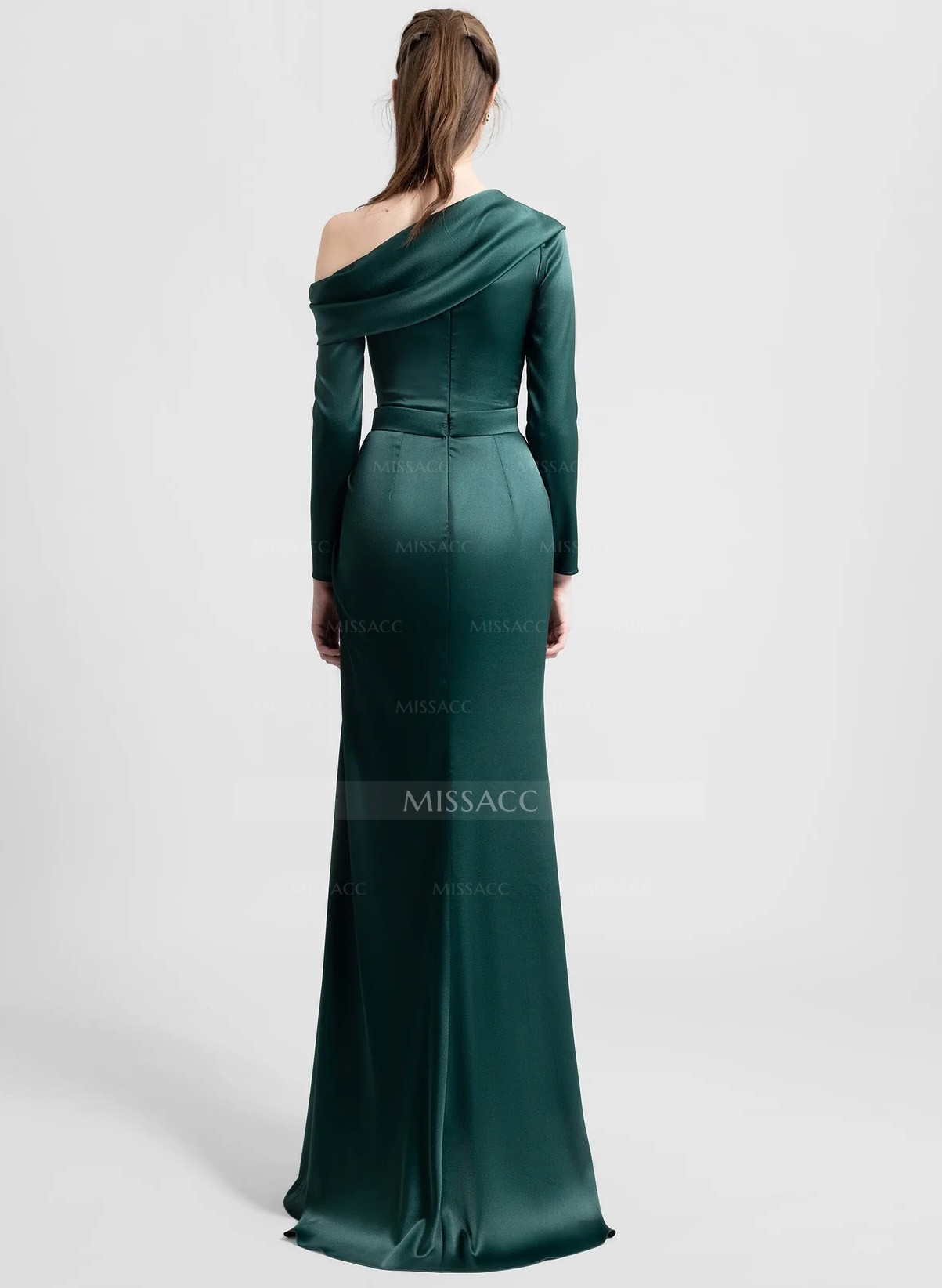 Elegant Long Sleeves Green Satin Evening Dresses With Cold Shoulder