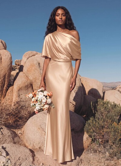 Sheath/Column Asymmetrical Neck Short Sleeves Evening Dresses