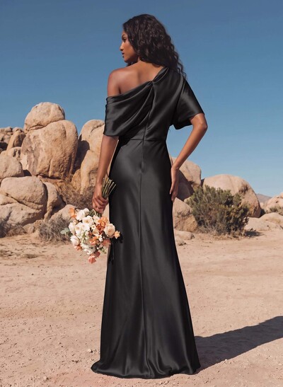 Sheath/Column Asymmetrical Neck Short Sleeves Evening Dresses