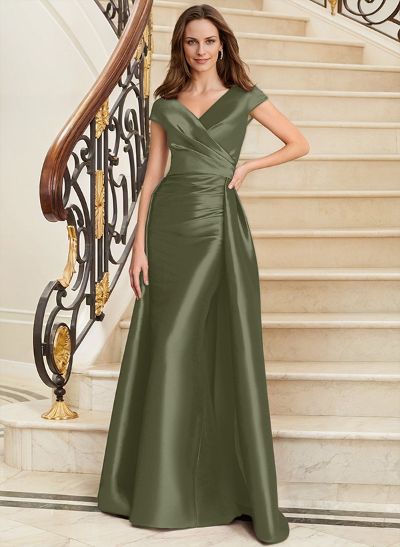 Sheath/Column V-Neck Sleeveless Satin Evening Dresses