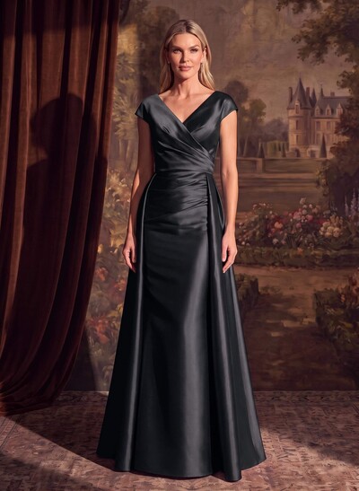 Sheath/Column V-Neck Sleeveless Satin Evening Dresses