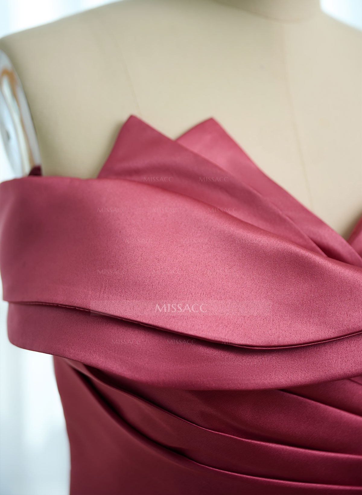 Sheath/Column Off-The-Shoulder Satin Evening Dresses With Split Front