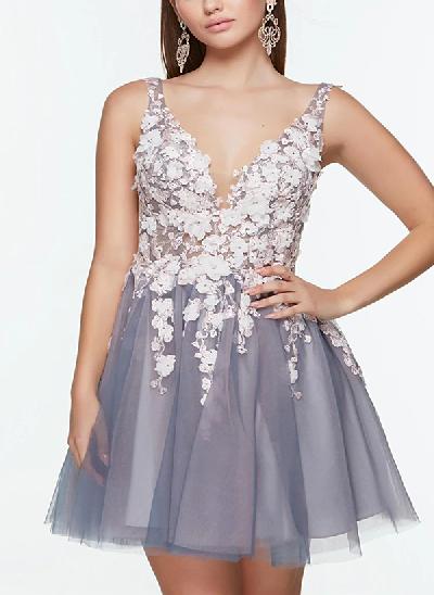 A-Line V-Neck Sleeveless Short/Mini Lace/Tulle Homecoming Dresses