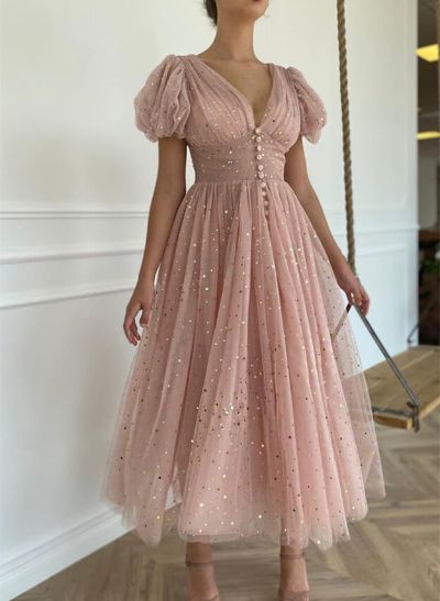 Sparkly Tulle V-Neck Tea-Length Homecoming Dresses