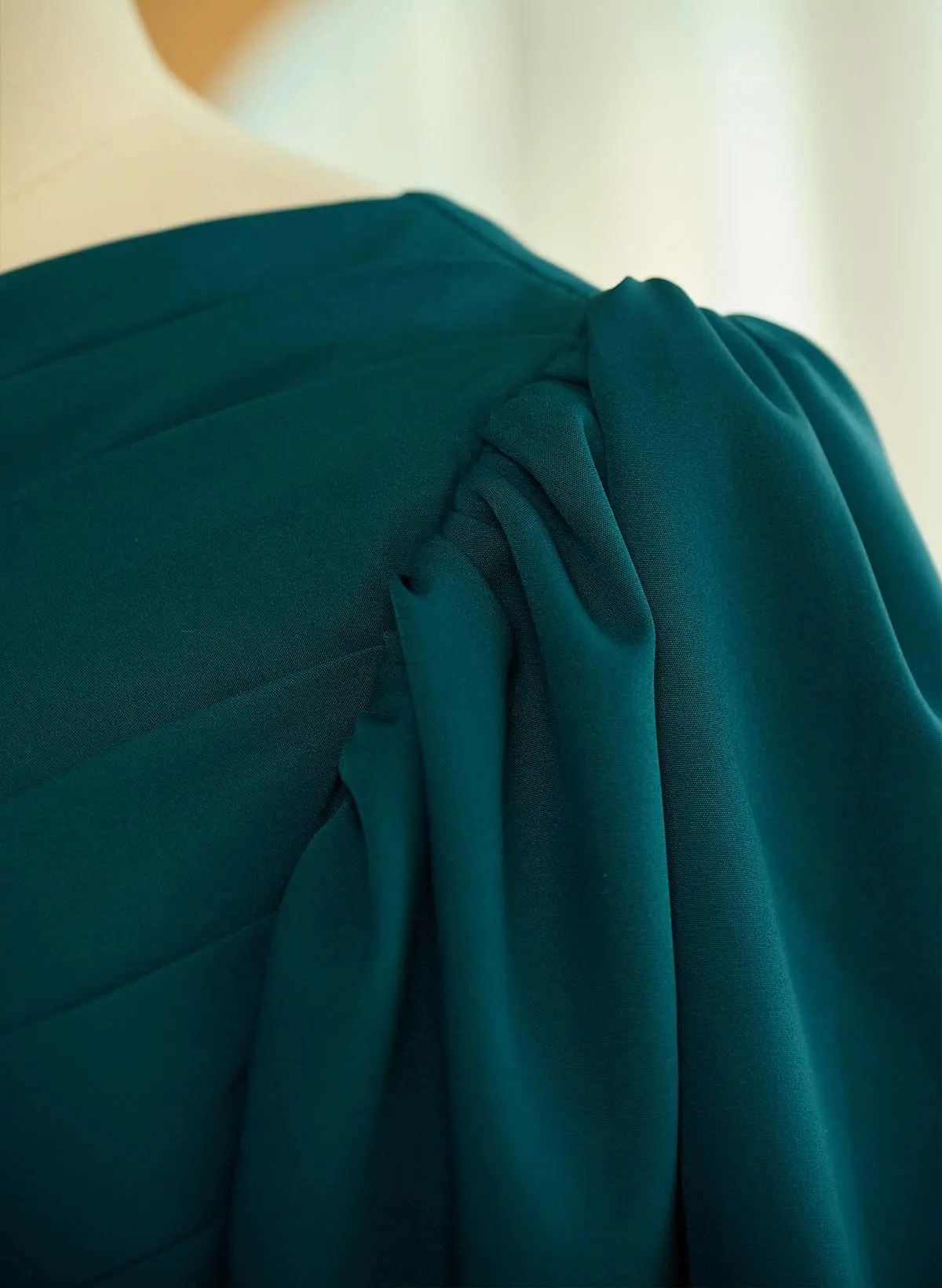 Sheath/Column Long Sleeves Asymmetrical Neck Mother Of The Bride Dresses With Split Front