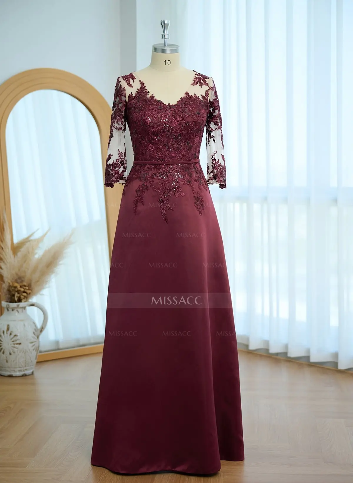 Elegant Lace A-Line Satin Mother Of The Bride Dresses With Pockets - Missacc