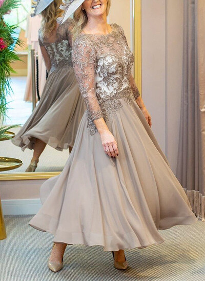 A-Line Illusion Neck 3/4 Sleeves Lace Mother Of The Bride Dresses