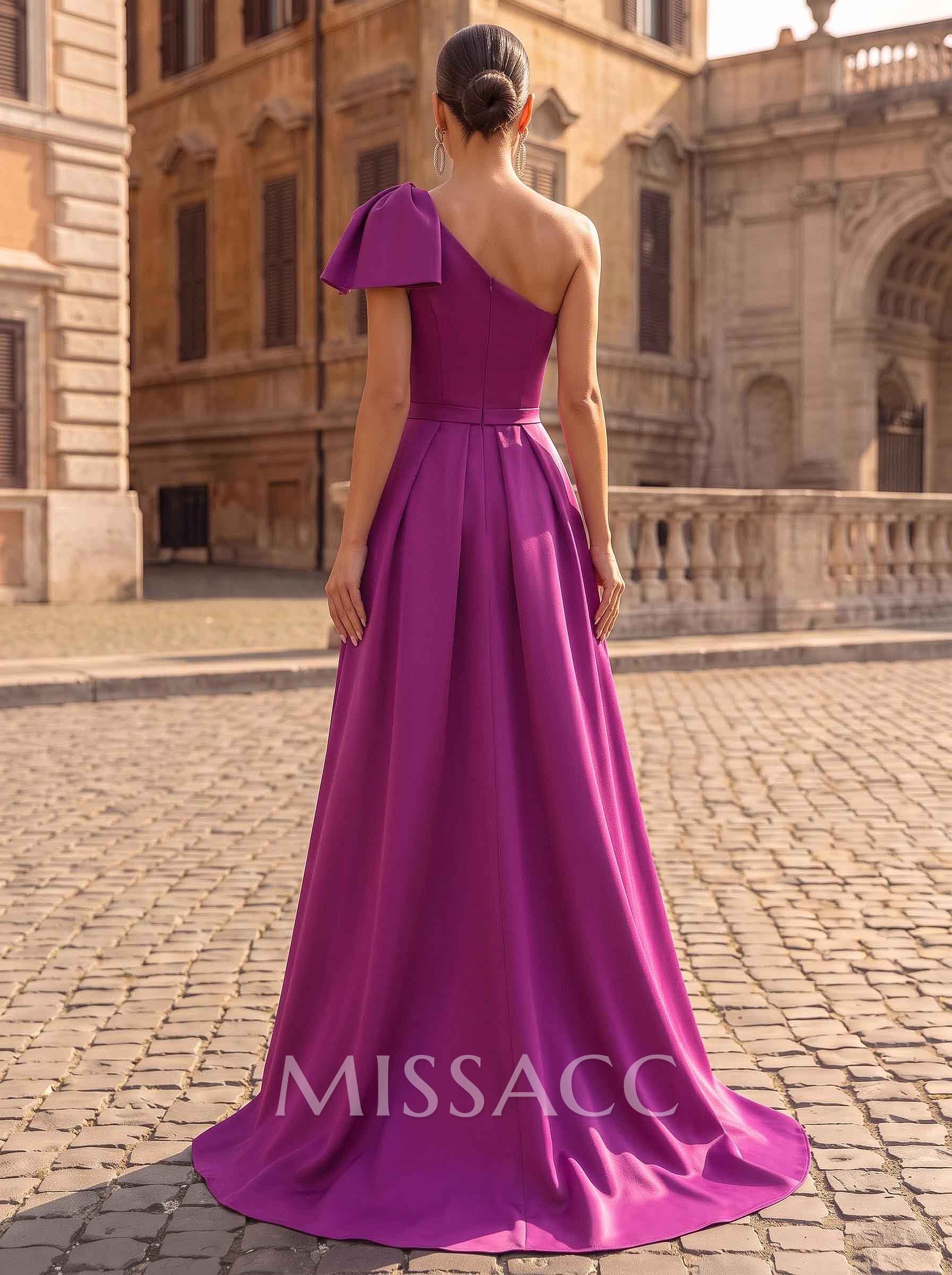Unique Bow Accented One-Shoulder Ruched Wasit Satin Mother Of The Bride Dresses