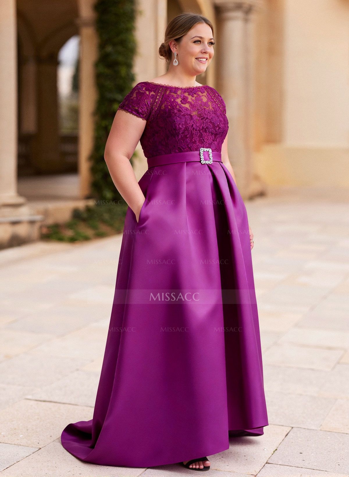 Lace Elegant A-Line Mother Of The Bride Dresses With Beading Satin