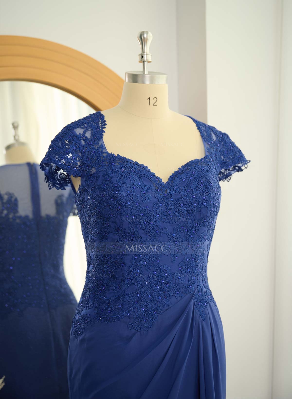 Sheath/Column Sweetheart Chiffon/Lace Mother Of The Bride Dresses