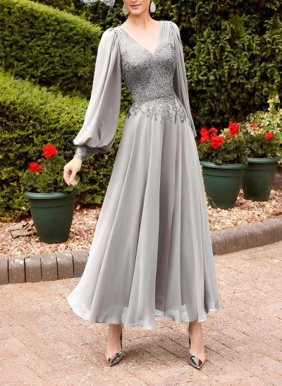 A-Line V-Neck Long Sleeves Ankle-Length Chiffon/Lace Cocktail Dresses With Appliques Lace