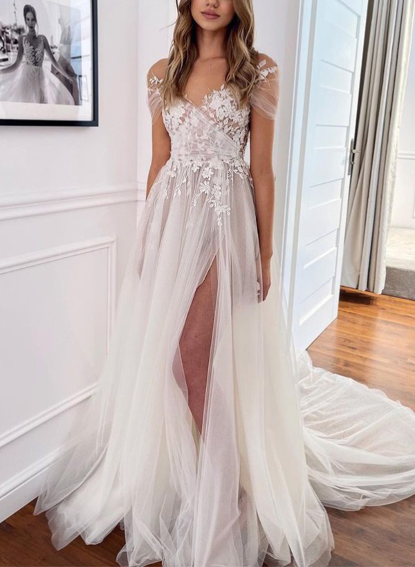 Boho A-Line V-Neck Short Sleeves Lace/Tulle Wedding Dresses With Split Front