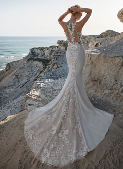 Luxury Trumpet/Mermaid V-Neck Lace/Elastic Satin Wedding Dresses