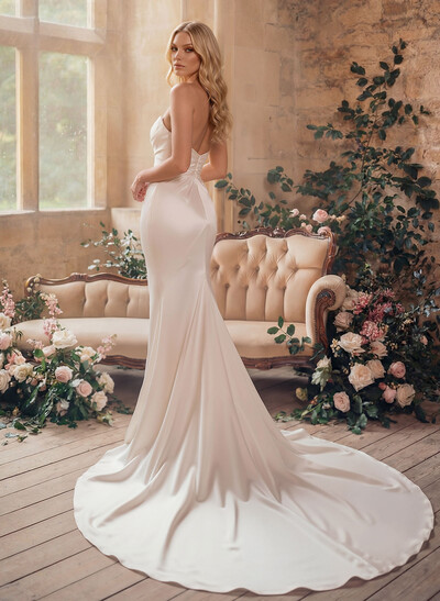 Vintage Trumpet/Mermaid Cowl Neck Silk Like Satin Wedding Dresses