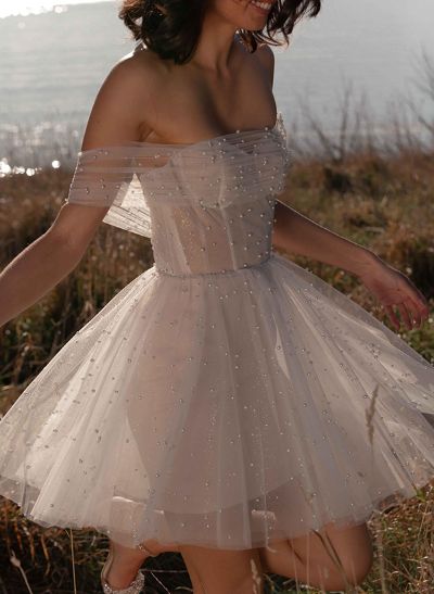 A-Line Off-The-Shoulder Short/Mini Tulle Wedding Dresses With Beading