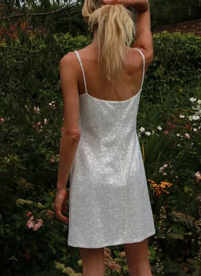 Sheath/Column Square Neckline Short/Mini Tulle/Sequined Wedding Dresses