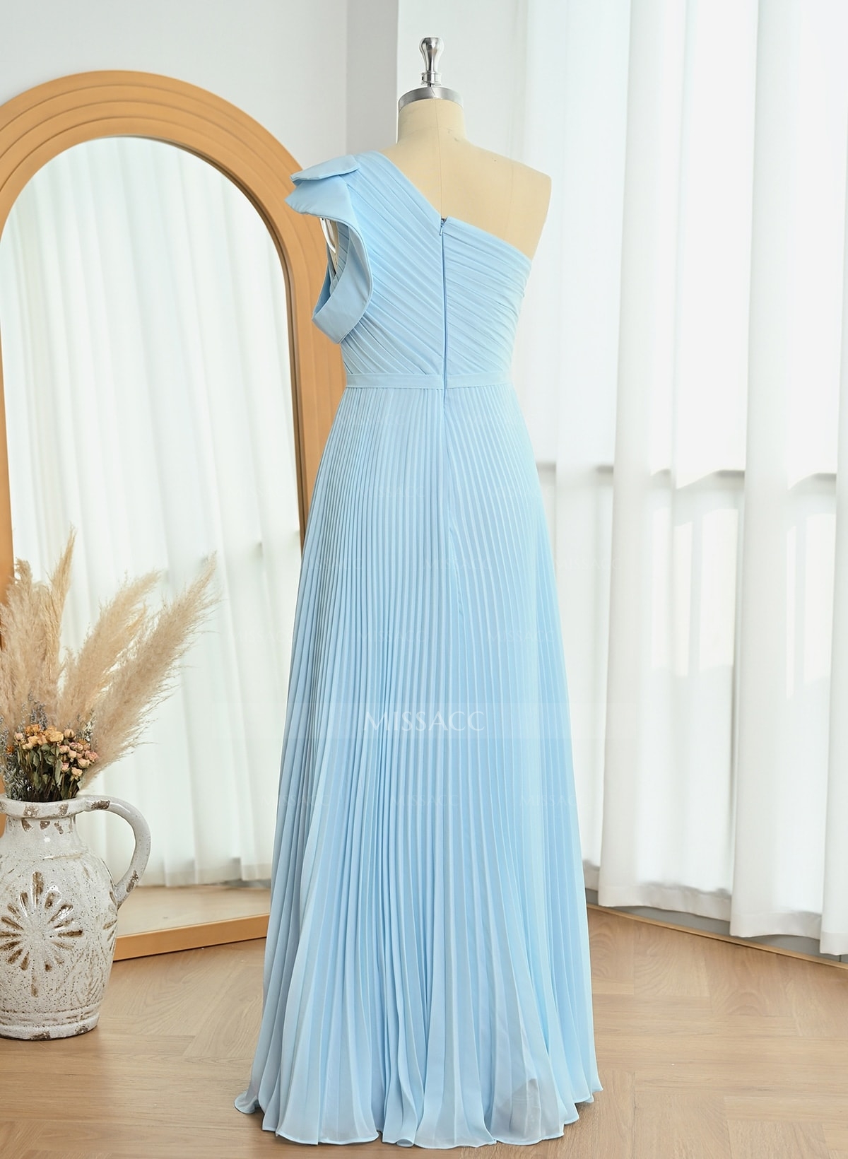 Elegant Pleated One-Shoulder Sleeveless Floor-Length Evening Dresses With Pleated