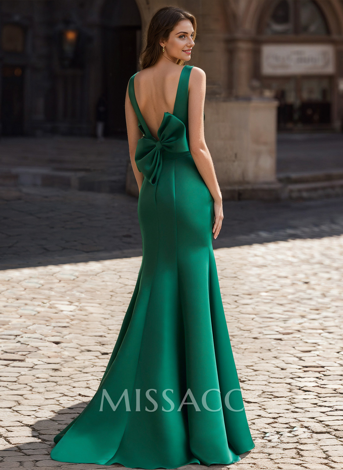 Trumpet/Mermaid Sleeveless Sweep Train Satin Evening Dresses With Bow(s) Trumpet/Mermaid Sleeveless Sweep Train Satin Evening Dresses With Bow(s)