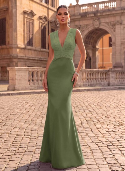Plunge Trumpet/Mermaid Pleated Evening Dresses