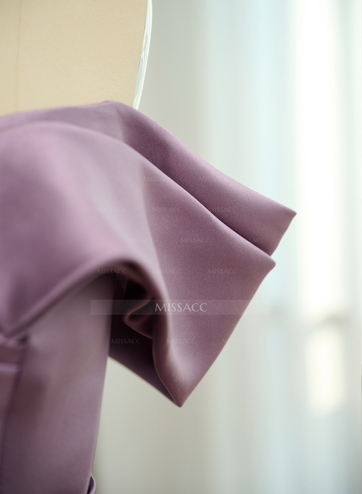 Seductive Bow Accented Waist Evening Dresses With Off-Shoulder Collar Draping