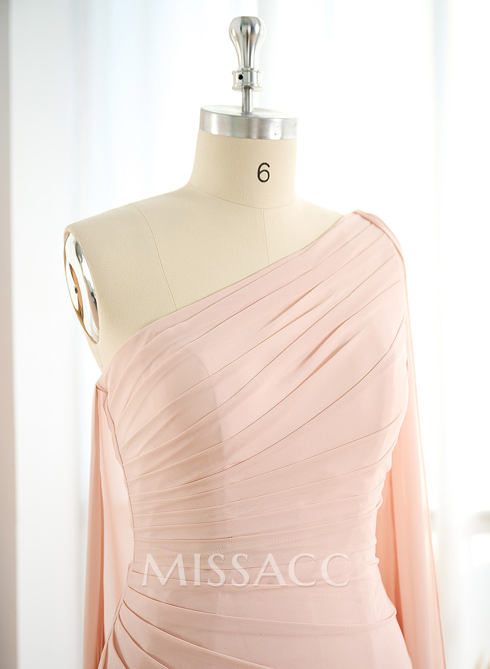 One-Shoulder Chiffon Cape Mother Of The Bride Dresses With Sheath/Column One-Shoulder Chiffon Cape Mother Of The Bride Dresses With Sheath/Column