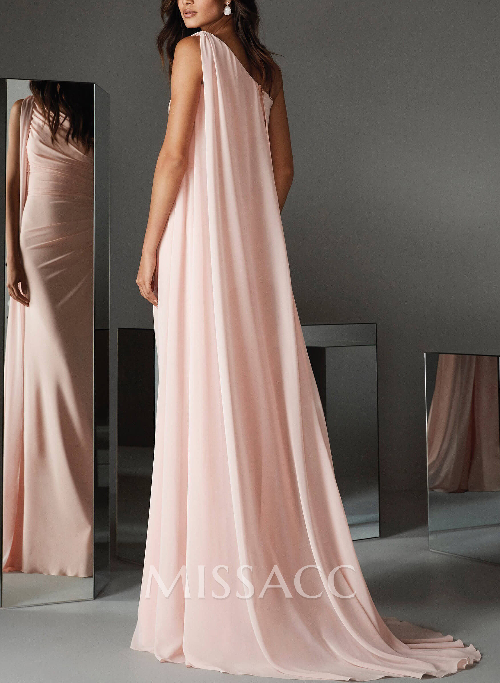 One-Shoulder Chiffon Cape Mother Of The Bride Dresses With Sheath/Column One-Shoulder Chiffon Cape Mother Of The Bride Dresses With Sheath/Column