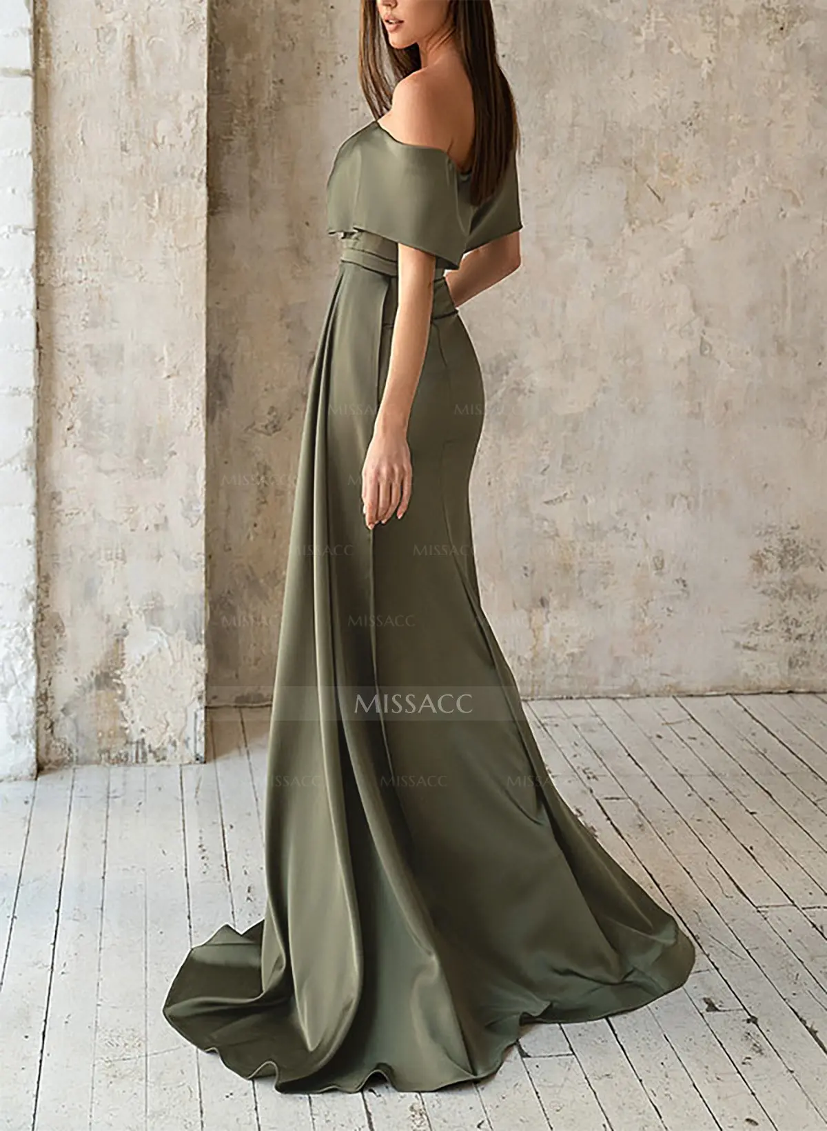Missacc Hot Pink Mother of The Bride Dresses Elegant Off-The-Shoulder Sleeveless Sweep Train Mother of The Bride Dresses
