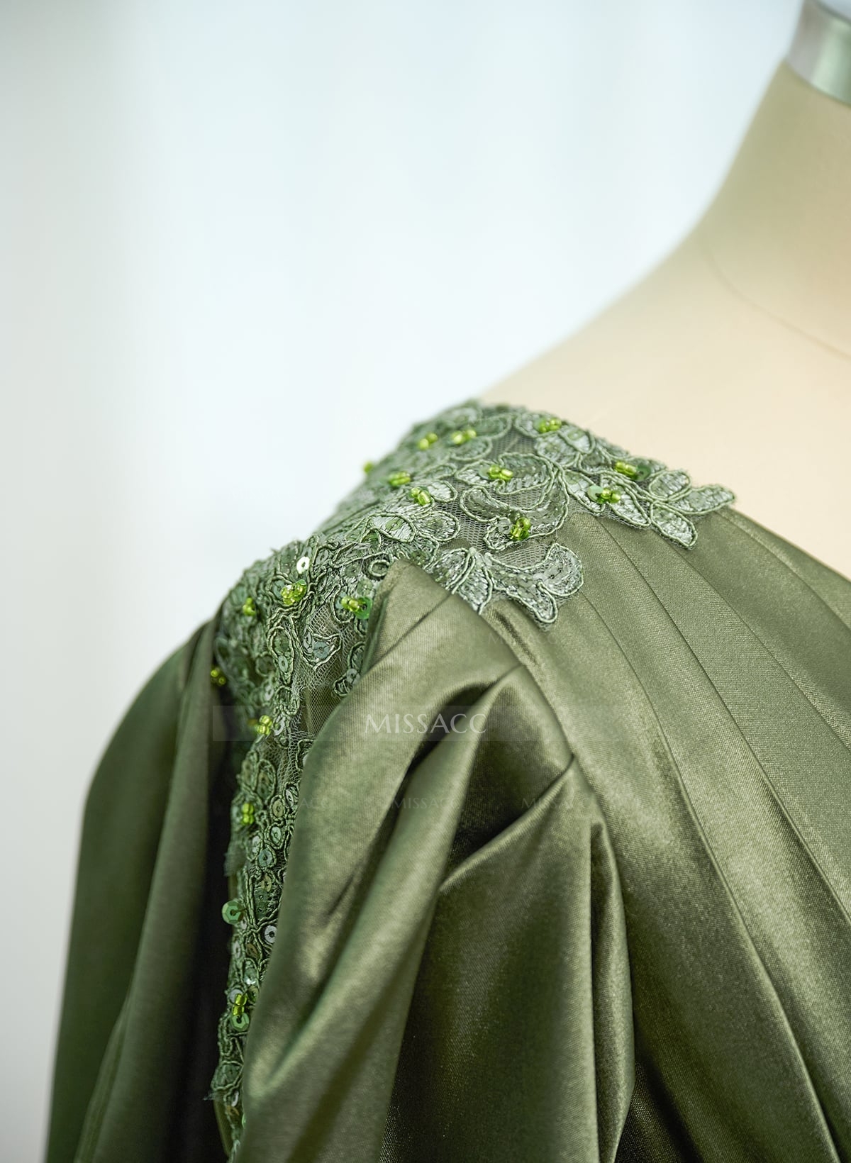 Unique One-Shoulder Long Lantern Sleeves Mother Of The Bride Dresses With Lace