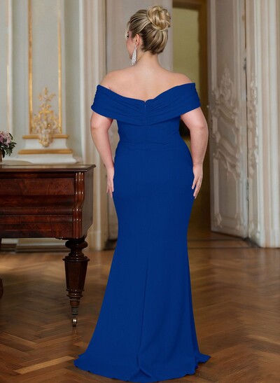 Curvy Off-The-Shoulder Trumpet/Mermaid Slit Mother Of The Bride Dresses