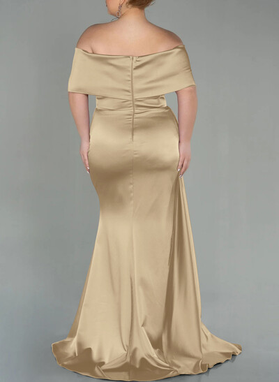 Curvy Simple Off-The-Shoulder Satin Mother Of The Bride Dresses
