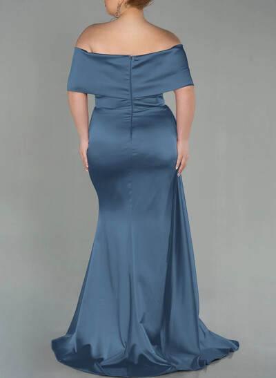 Curvy Simple Off-The-Shoulder Satin Mother Of The Bride Dresses