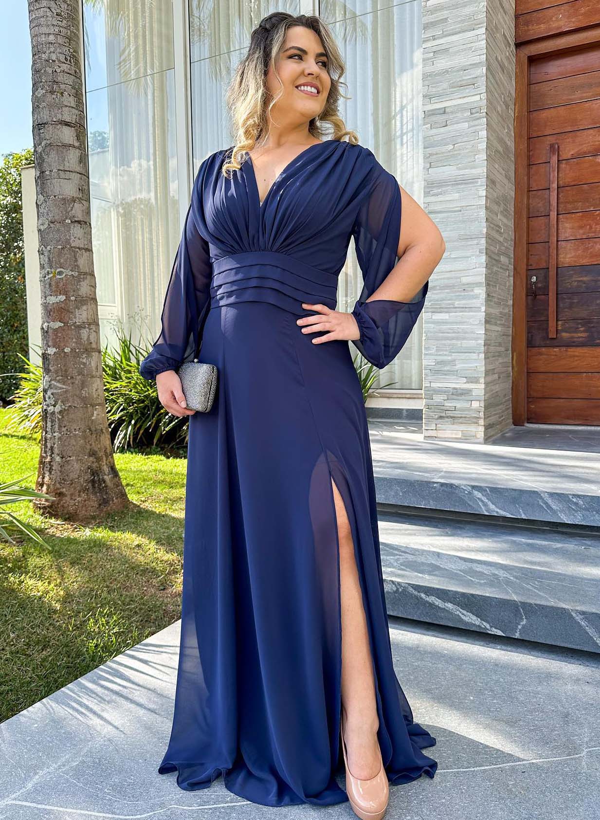 Long Sleeves V-Neck A-Line Mother Of The Bride Dresses With Chiffon