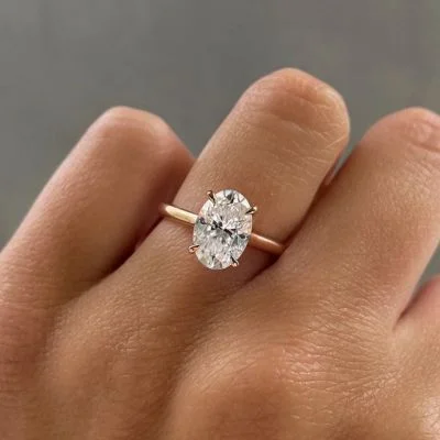 Classic Oval Cut Women's Engagement Ring